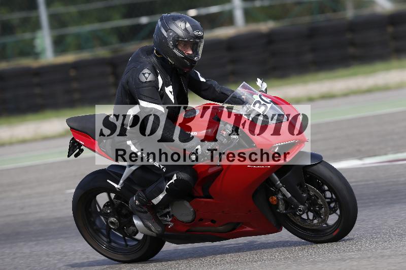 /24 16.07.2026  Cornu Master School ADR/gruen-vert/30